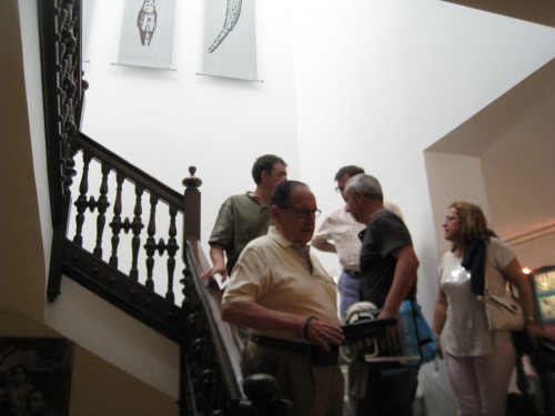 IMG_2487. Foto de familia. Escalera. Preparativos. Baja.jpg