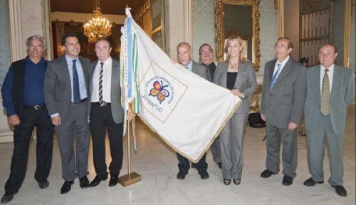 Alicante. 2013. Juvenia 2013. Recepción bandera. 2013-05-07. Foto 5.jpg