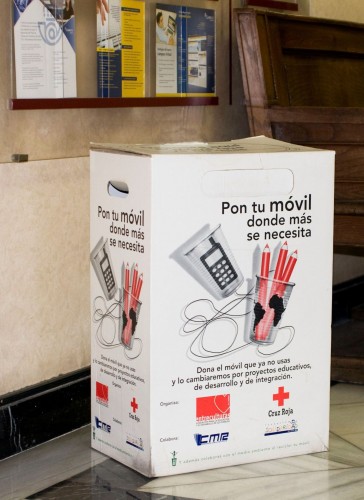 2013-08-06. Campaña de recogida de móviles. Imagen. Baja.jpg