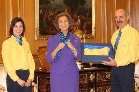 2013-11-14. Cartera honoraria. S. M. la  Reina. Imagen 2.jpg