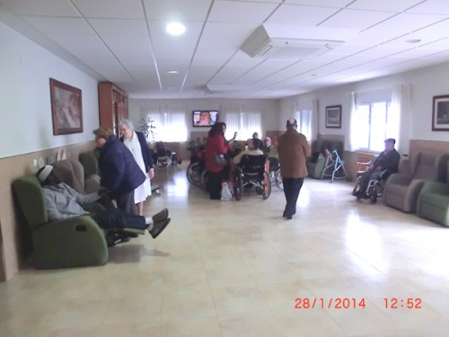 3-Sala de estar internos.JPG