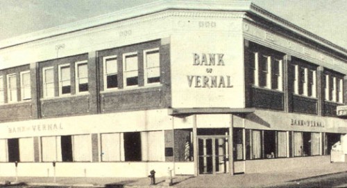 2b2f_5_bank2.jpg