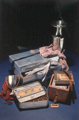 2b2f_4_items2.jpg