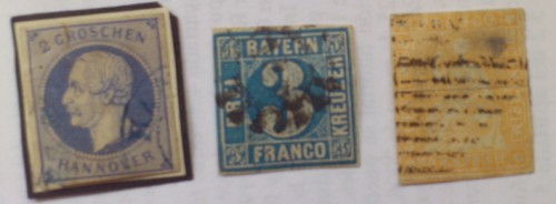 tres variados desconocidos.jpg