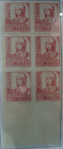 Francisco Piniella. Isabel 30 cts. pie corto. Bloque de seis borde de hoja. Baja.jpg