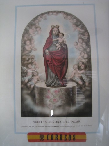 Correos. Imagen Virgen del Pilar. Patrona de Correos. Baja.jpg