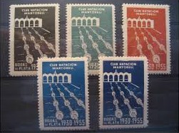 MARTORELL 1955, aparecen el color pardo y el azul oscuro
