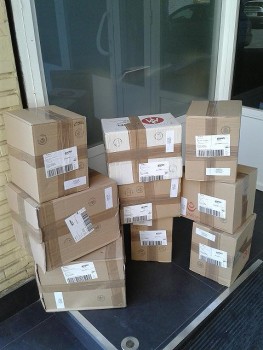 Donación de Correos (Subdirección de Filatelia) a Afinet. 2014-10-30. Imagen.jpg
