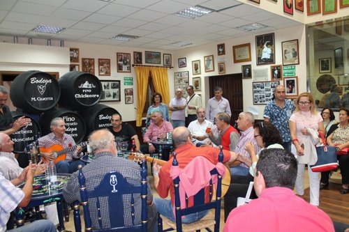 ...y para terminar la fiesta y el viernes...Tablao Flamenco