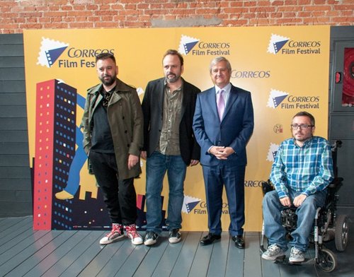 2015-10-08. NP_CFF_Presentaciýn_I_Correos_Film_Festival. Imagen.jpg