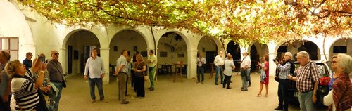patio bodega panorámica 1 copia.jpg
