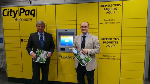 2015-10-21. NP_CORREOS_instala_primeros_CityPaq_en_estaciones_de_metro_de_Barcelona. Imagen. Baja.JPG