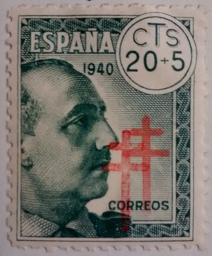 DOBLE CRUZ DE LORENA.jpg