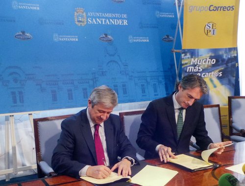 2016-01-27. NP_PDF_Correos_y_el_Ayuntamiento_de_Santander_firman_convenio_Smart_Cities. Imagen. Baja.jpg