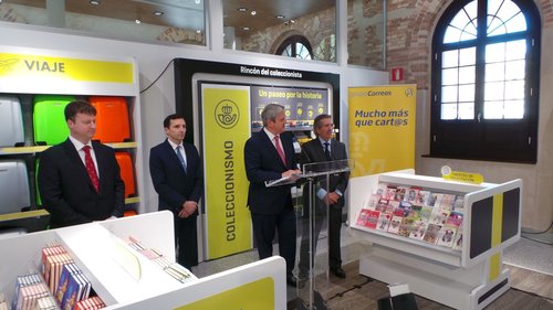 2016-03-01. PDF_CORREOS_presenta_en_Malaga_la_transformacion_de_sus_oficinas. Imagen. Baja.JPG