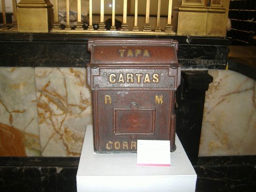 005 - Correos.jpg