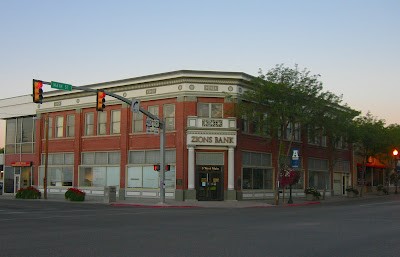 Zions Parcel Post Bank. Vernal.jpg