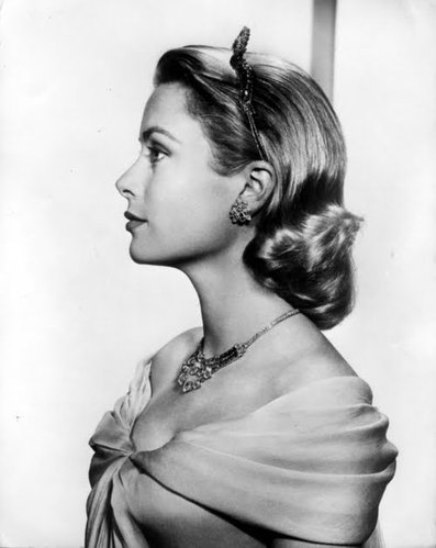 Grace Kelly.jpg