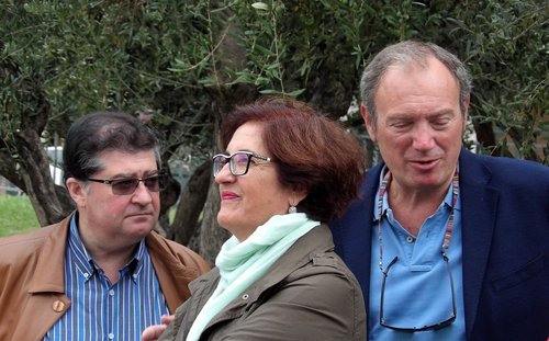 Ellas también participaron, el de la derecha es rusadir, el de la izquierda es amigo de este y no recuerdo el nombre, la señora me abstengo antes de meter la pata.